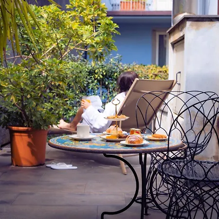 Shalai - Exclusive And Small Gourmet